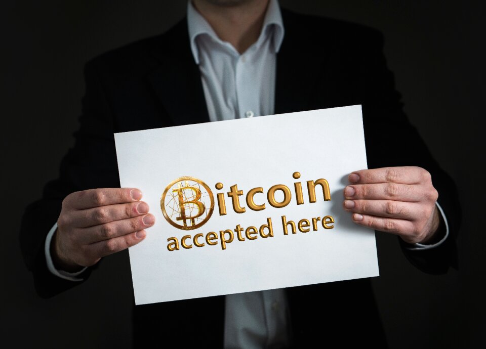 Money cash and cash equivalents buy