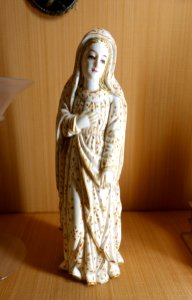 Virgin Mary, Philippines, 17th century AD, gilt and painted ivory - Museo Nacional de Artes Decorativas - Madrid, Spain - DSC07946