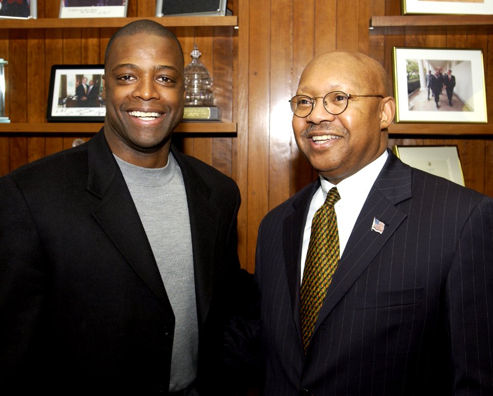 Visit of Darrell Green to HUD