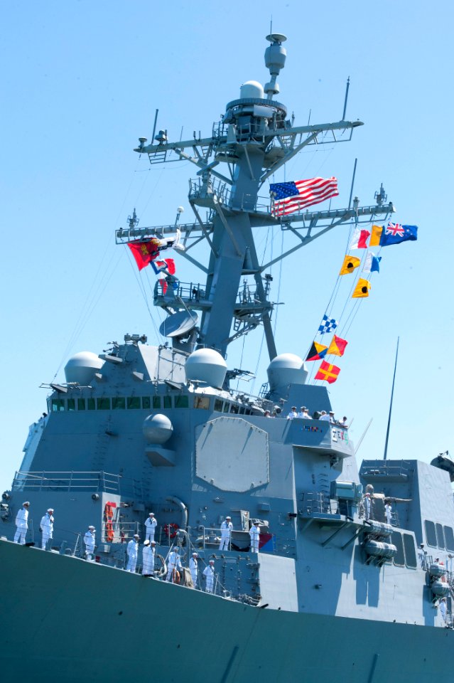 Visit of U.S.S. Sampson to Auckland, November 22, 2016 (31039634042)