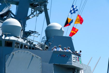 Visit of U.S.S. Sampson to Auckland, November 22, 2016 (31039633782)