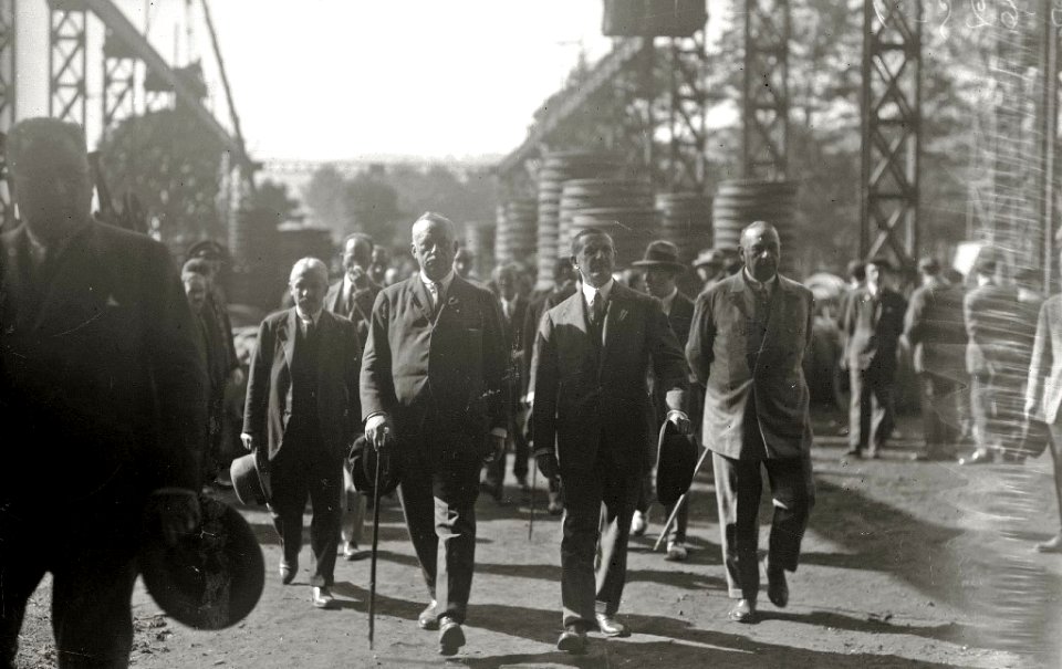Visita del general Miguel Primo de Rivera a la localidad de Oñati (10 de 12) - Fondo Car-Kutxa Fototeka