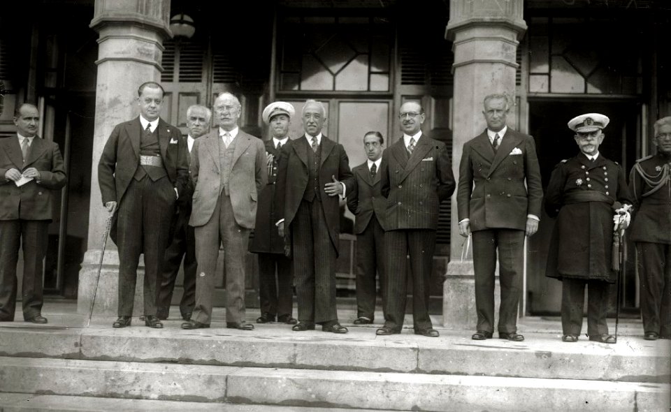 Visita de Niceto Alcalá Zamora al palacio de Miramar (4 de 4) - Fondo Car-Kutxa Fototeka