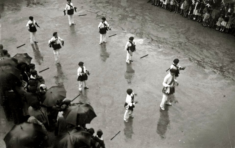 Visita de Niceto Alcalá Zamora a Bergara y Oñati (6 de 11) - Fondo Car-Kutxa Fototeka