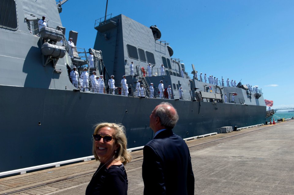 Visit of U.S.S. Sampson to Auckland, November 22, 2016 (30375920583)