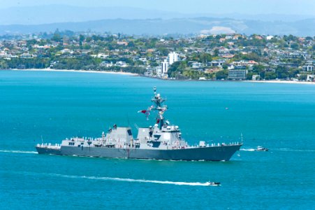 Visit of U.S.S. Sampson to Auckland, November 22, 2016 (31039635102)
