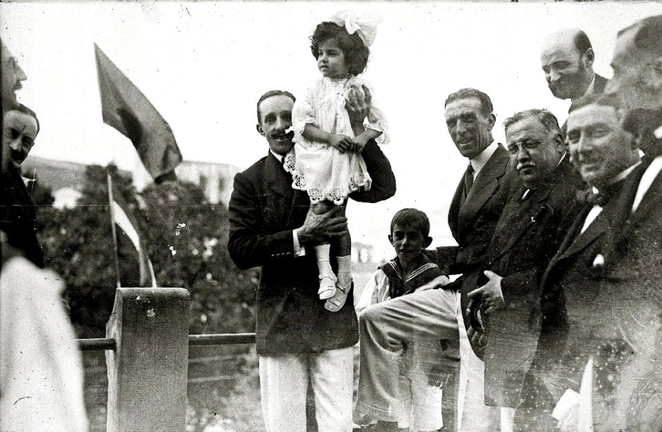 Visita del rey Alfonso XIII a Zumaia (9 de 14) - Fondo Car-Kutxa Fototeka