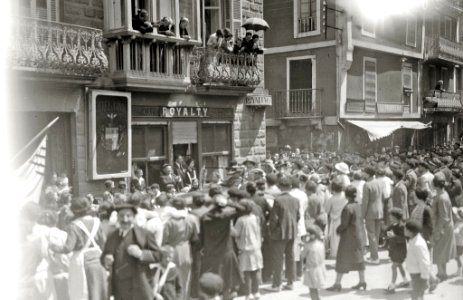 Visita del púgil Paulino Uzcudun a la localidad de Zarautz (1 de 4) - Fondo Car-Kutxa Fototeka