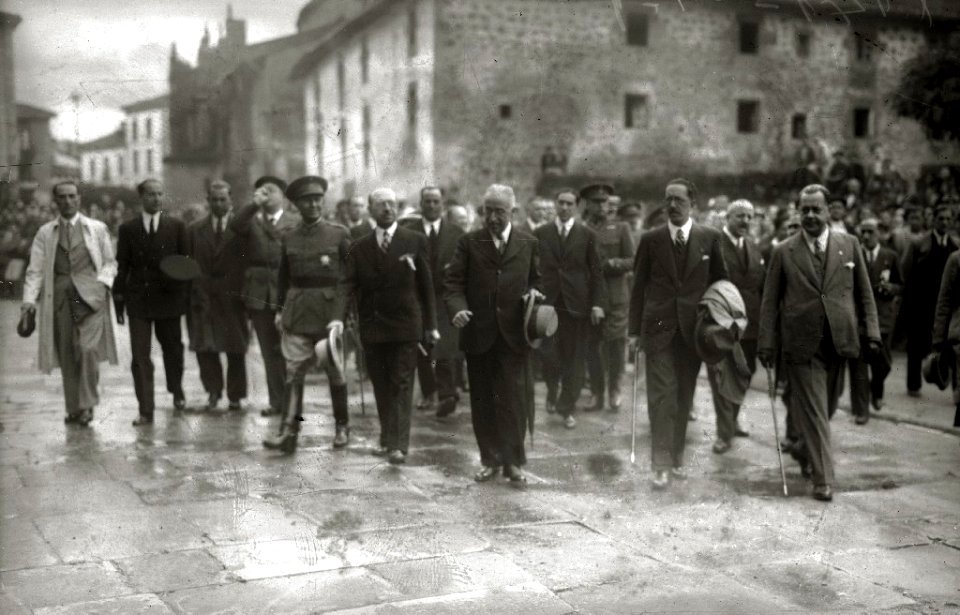 Visita de Niceto Alcalá Zamora a Bergara y Oñati (2 de 11) - Fondo Car-Kutxa Fototeka