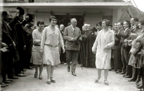 Visita del general Miguel Primo de Rivera a una localidad (10 de 10) - Fondo Car-Kutxa Fototeka