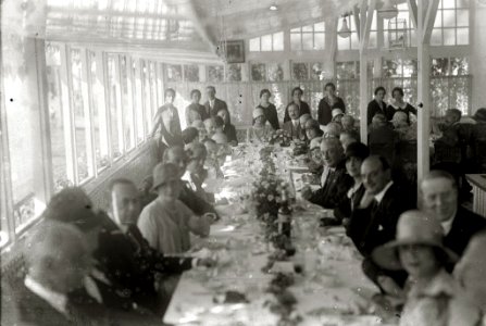 Visita del general Miguel Primo de Rivera a la localidad de Pasai Donibane (1 de 6) - Fondo Car-Kutxa Fototeka