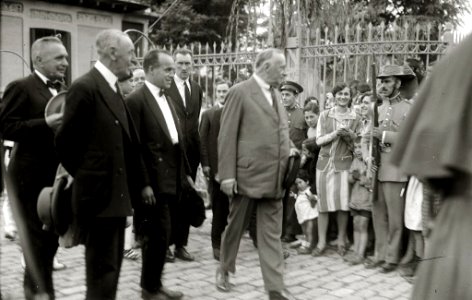 Visita del general Miguel Primo de Rivera a una localidad (7 de 10) - Fondo Car-Kutxa Fototeka