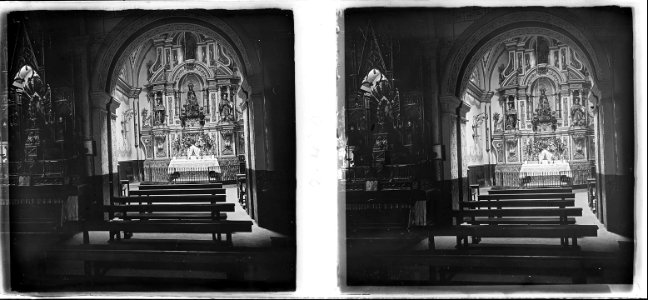 Vista d ' un altar de Queralt al convent franciscà