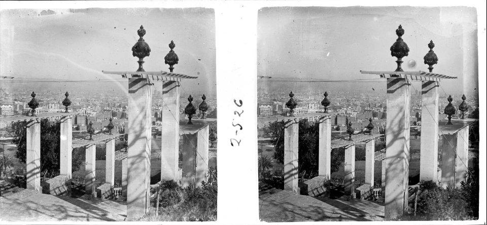 Vista de Barcelona des del parc de Montjuïc