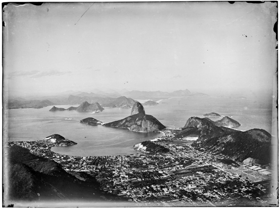 Vista da Baía de Guanabara, com destaque para o Pão de Açúcar - 1
