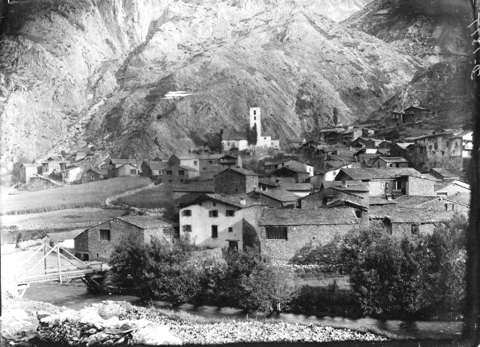 Vista de Canillo