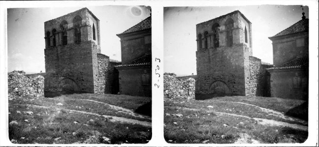 Vista de la façana antiga de l'església de Guàrdia de Prats