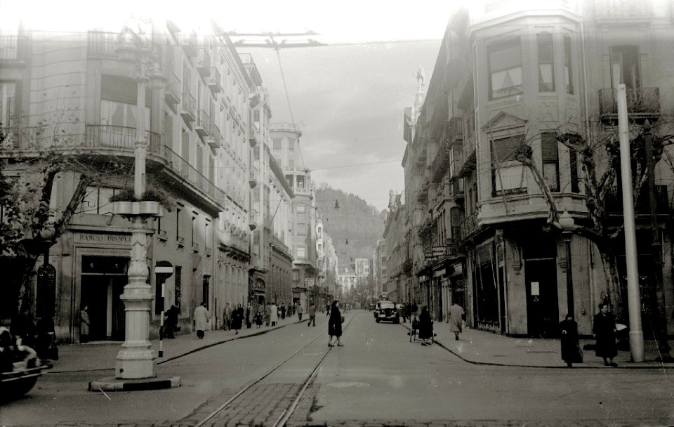 Vista de la calle Garibai (1 de 1) - Fondo Car-Kutxa Fototeka