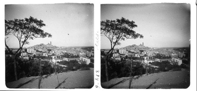 Vista de Lleida des del camí de Gardeny