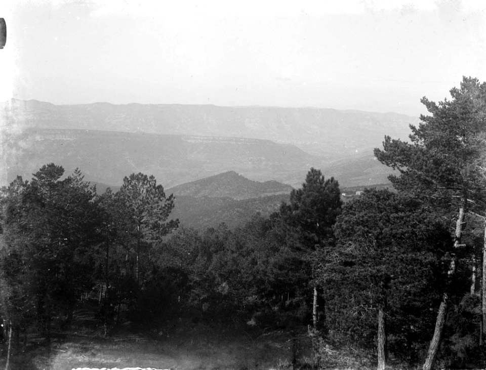 Vista de muntanyes (AFCEC RIBASV C 2598)