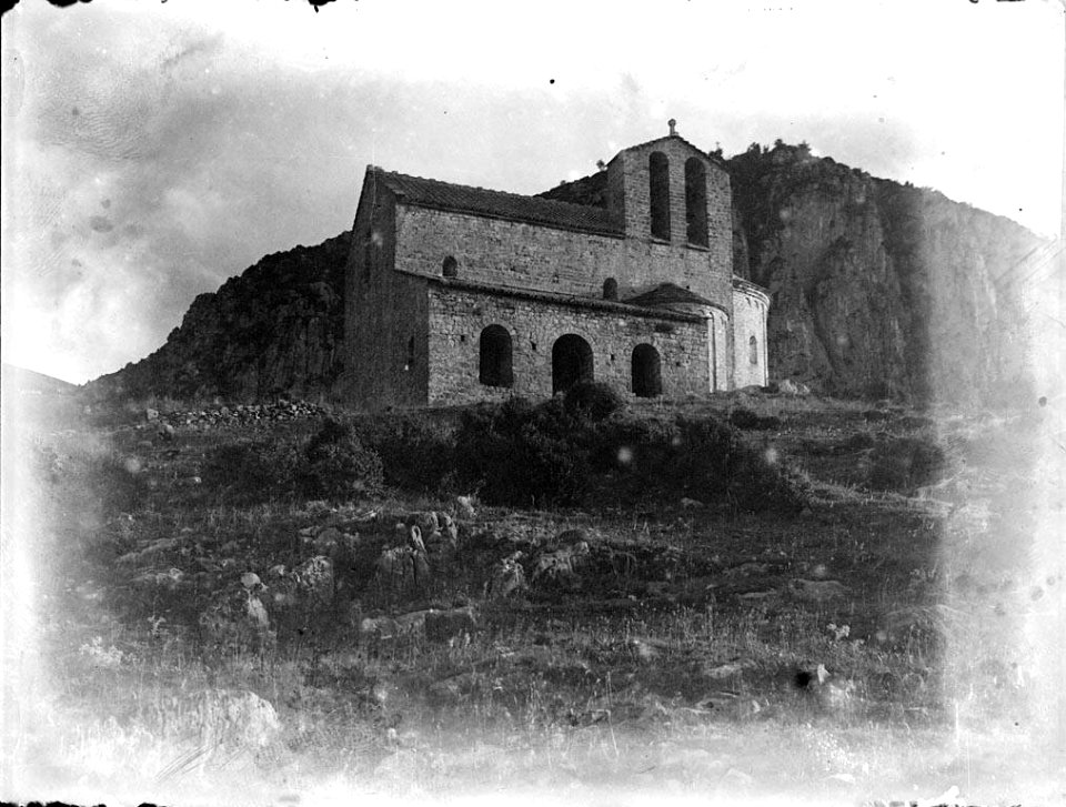 Vista de Sant Pere de Montgrony (AFCEC RIBASV C 2571)