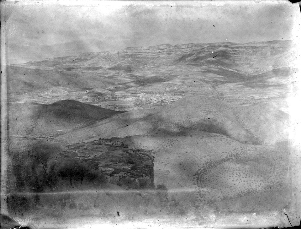 Vista de muntanyes (AFCEC RIBASV C 2710)