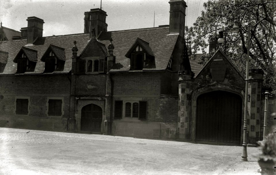 Vista del palacio de Miramar (4 de 5) - Fondo Car-Kutxa Fototeka