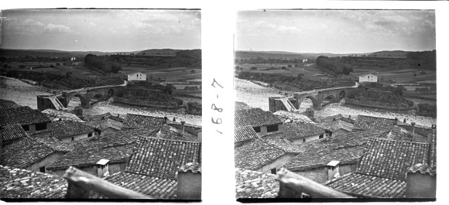 Vista del pont de Besalú