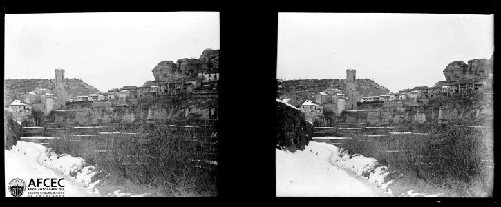 Vista general de Rupit amb neu (AFCEC GAUSACHS B 01564)