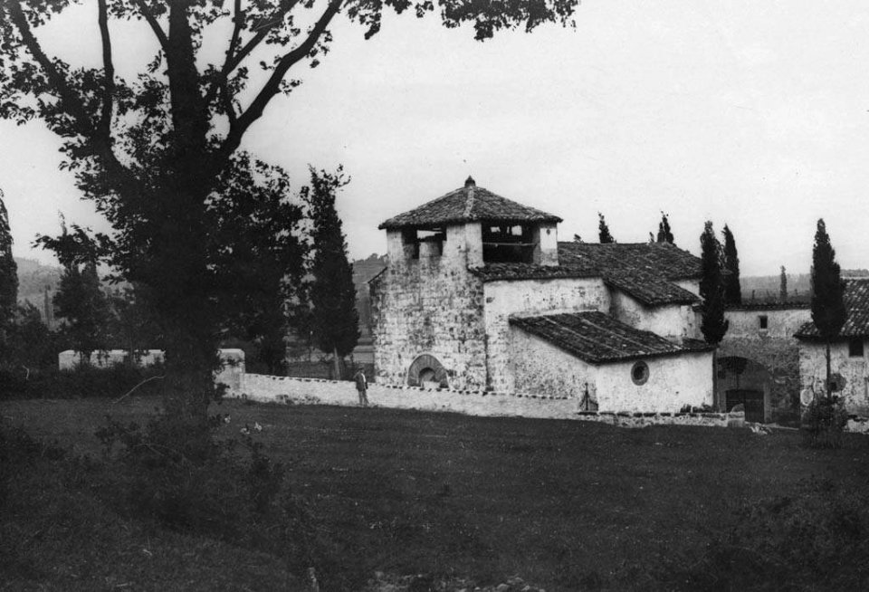 Vista general de Santa Maria de Puigpardines