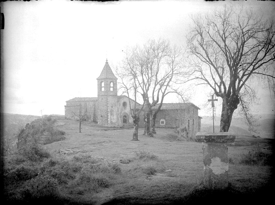 Vista general de Santa Maria de Cabrera (AFCEC RIBASV C 2654)