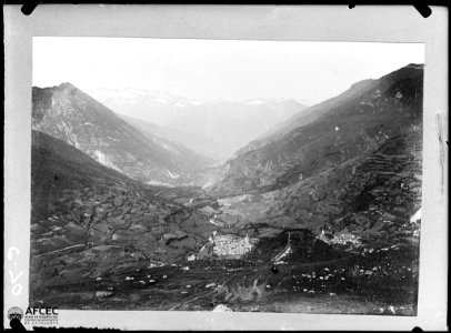 Vista general de Salardú i la vall (AFCEC SOLER C 0070)