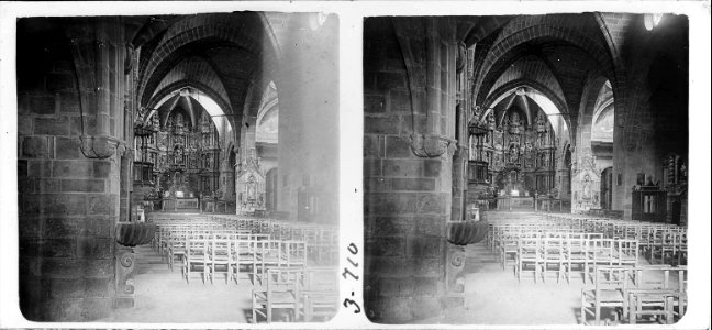 Vista interior de l'església d ' Organyà