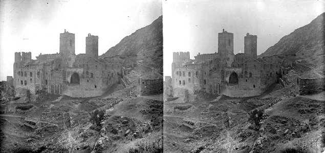 Vista general del monestir de Sant Pere de Rodes (AFCEC BORDAS X 501)