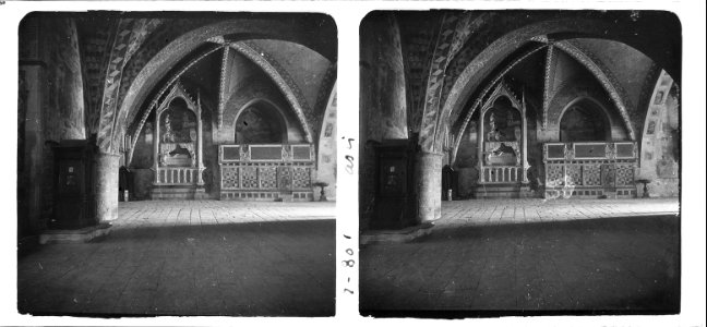 Vista interior de l'església gòtica d ' Assís