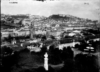 Vista Geral antiga de Lisboa photo