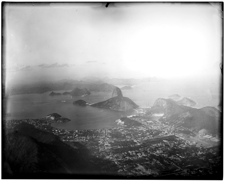 Vista panorâmica do Pão de Açúcar e arredores - 1