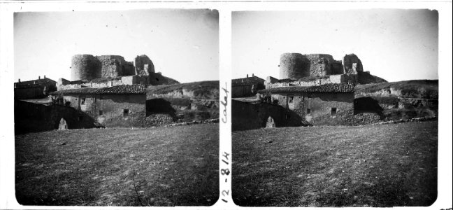 Vista parcial del castell de Calaf