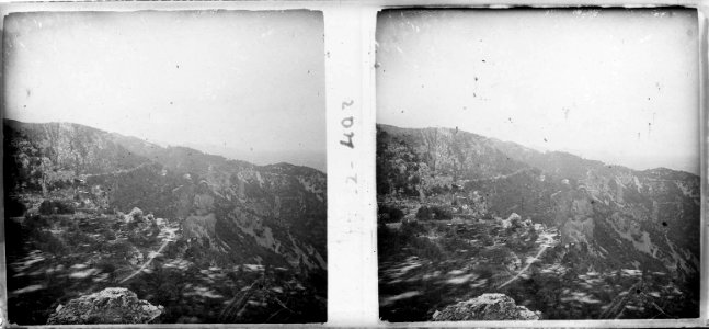 Vista panoràmica d ' una vall (SaP 402 12)