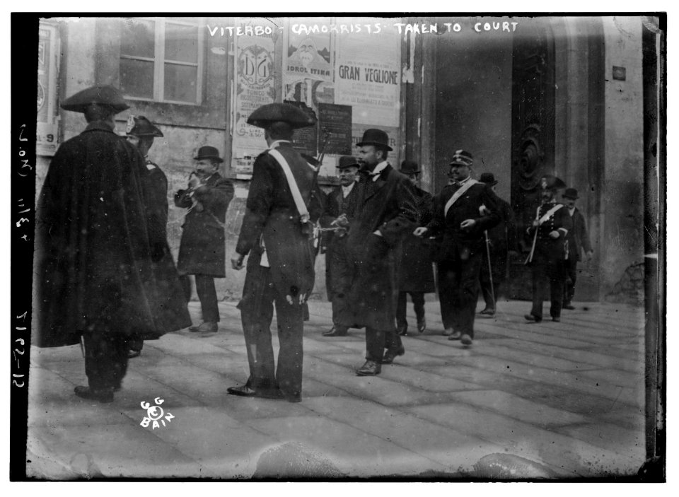 Viterbo, Camorrists taken to court LCCN2014689017