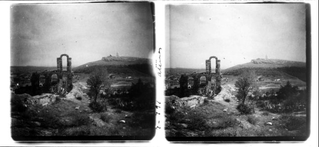 Vista superior de les ruïnes del teatre grec