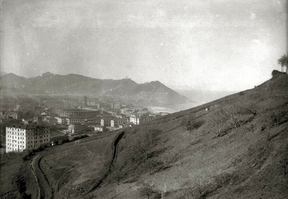 Vistas desde el monte Ulia (4 de 4) - Fondo Car-Kutxa Fototeka