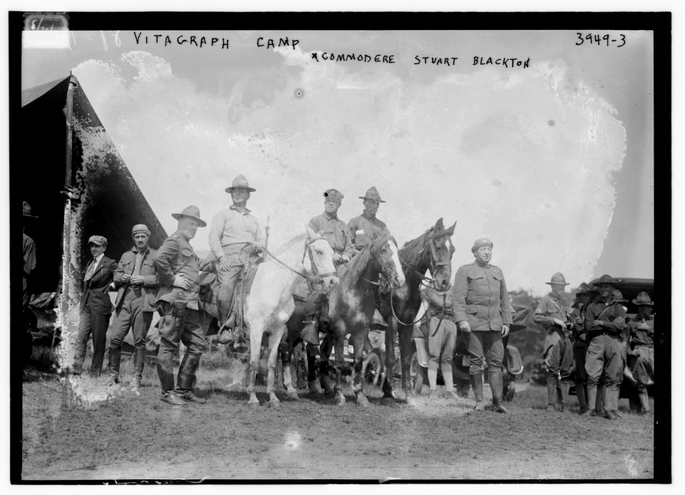 Vitagraph camp, Commodere (i.e. Commodore) Stuart Blackton LCCN2014702477