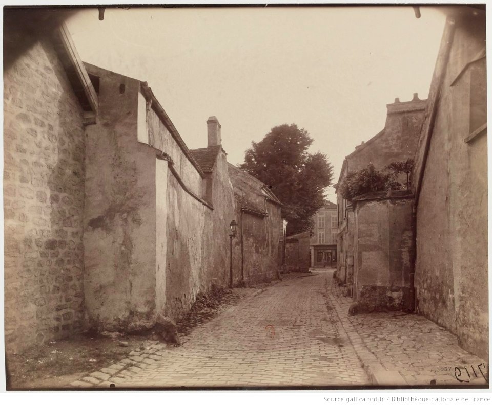 Vitry, vieille rue.Atget Eugène btv1b10518524m 1