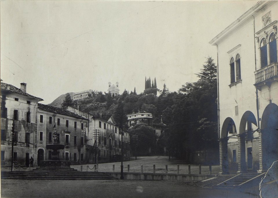 Vittorio, Domplatz. (BildID 15672856)