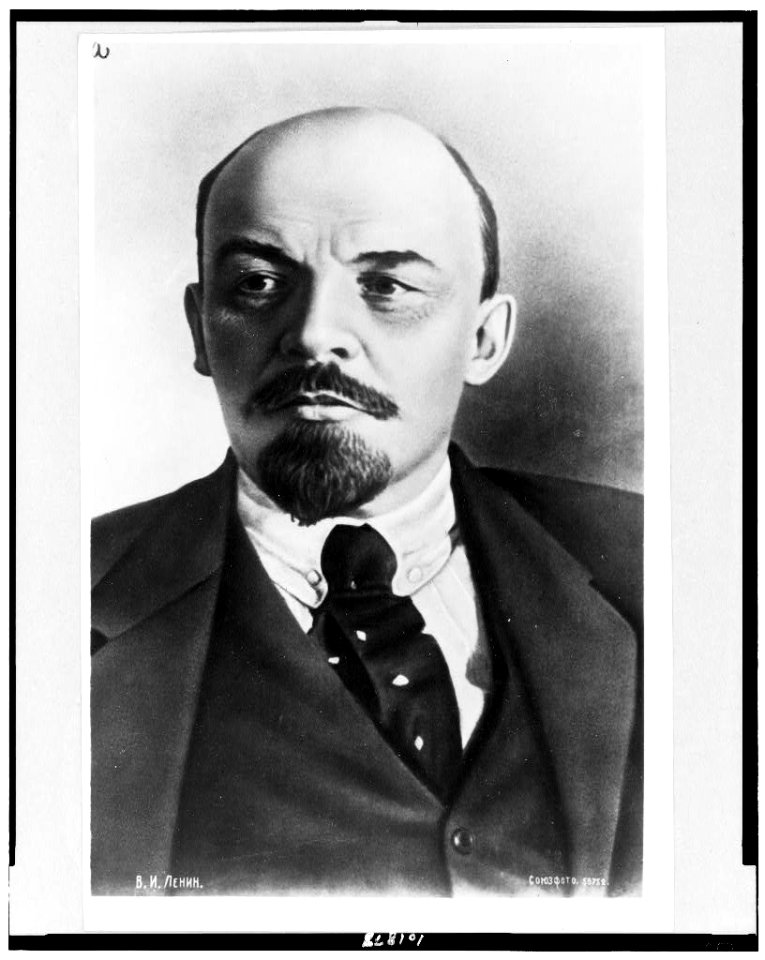 Vladimir Ilʹich Lenin, head-and-shoulders portrait, facing slightly left) - Soyuzfoto LCCN90714584