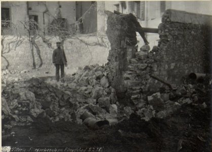 Vittorio, Fliegerbombeneinschlag. (BildID 15667738)