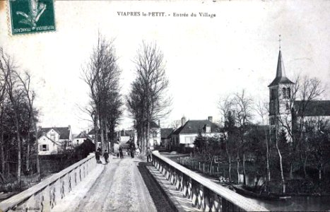 Viâpres-le-Petit église
