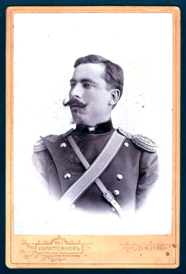 Vladimir Vazov (captain)