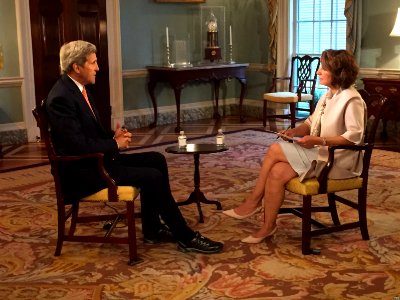 VOA Persian News Network's Setareh Derakhshesh interviews Secretary of State John Kerry at the State Department, July 20 2015 photo
